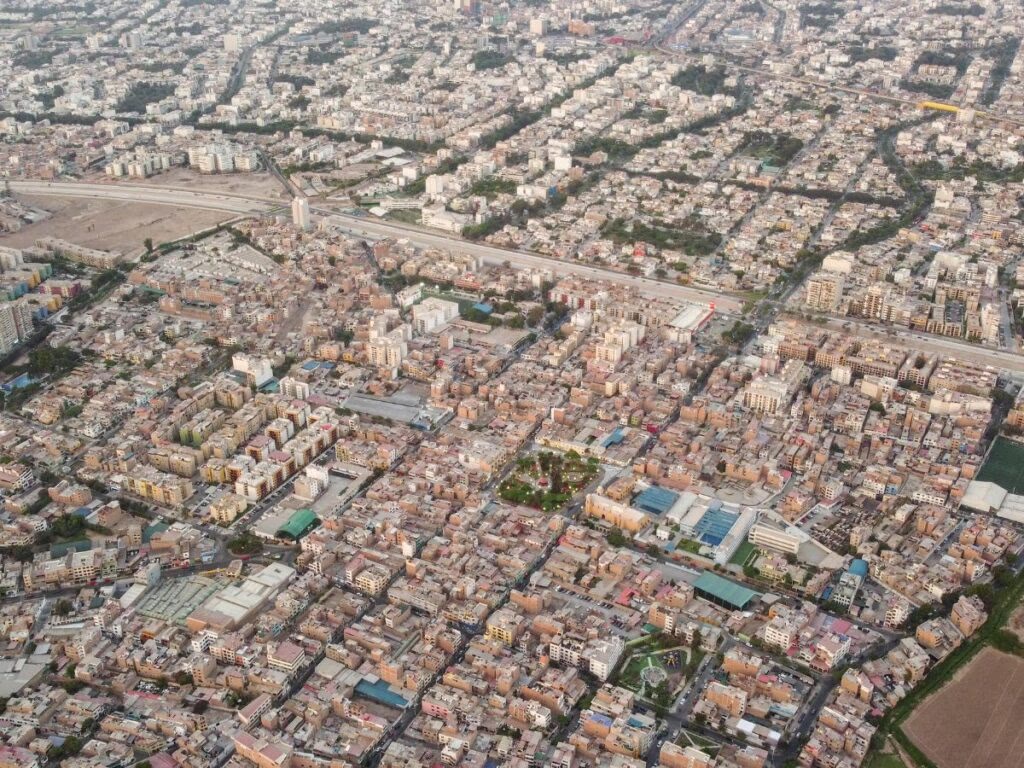 Lima is vast.